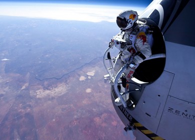 Felix Baumgartner Sky Dive 