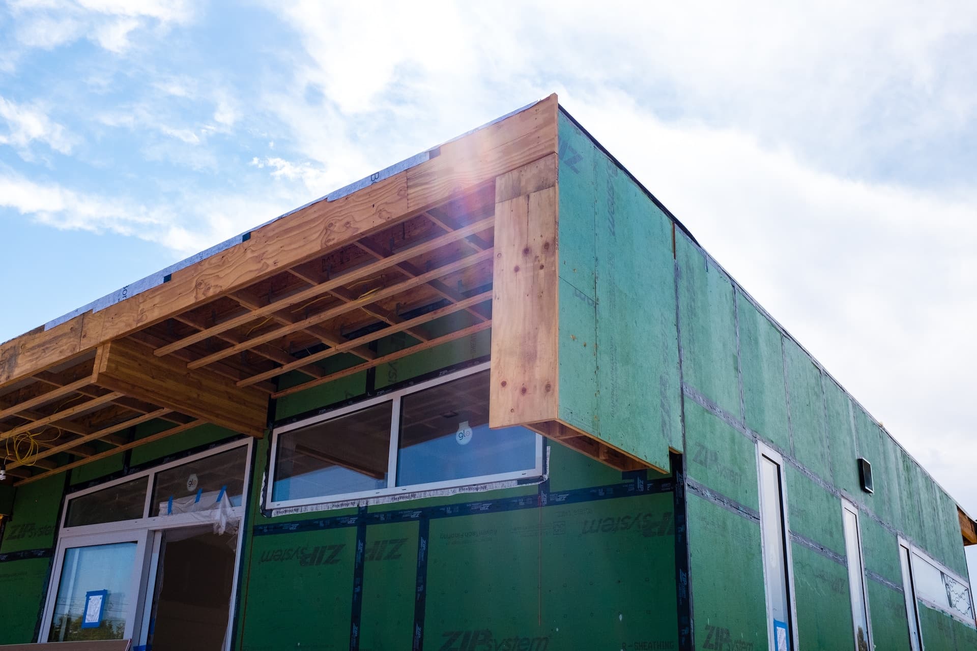 Forging Paths in the Contracting Business: Your Guide to Becoming a Home Contractor