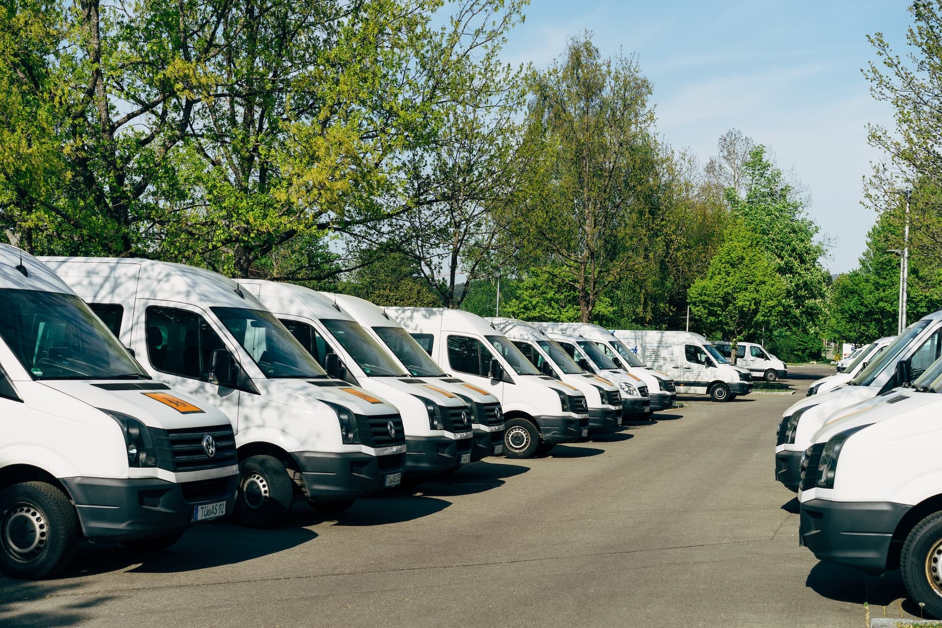 A Comprehensive Legal Guide on Tracking Business Vehicles