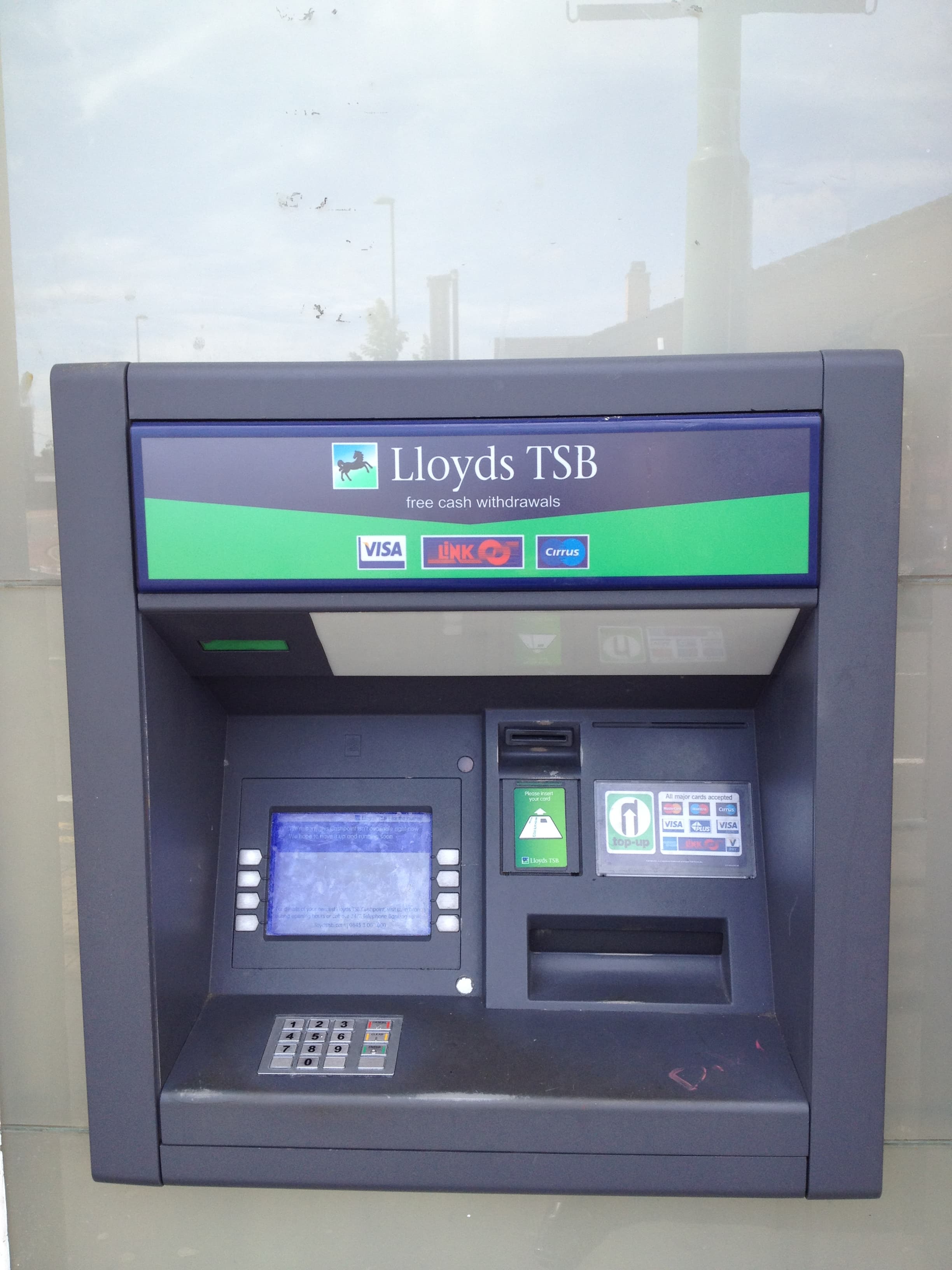 How Banks Create Money Out Of Thin Air – The Fractional Reserve