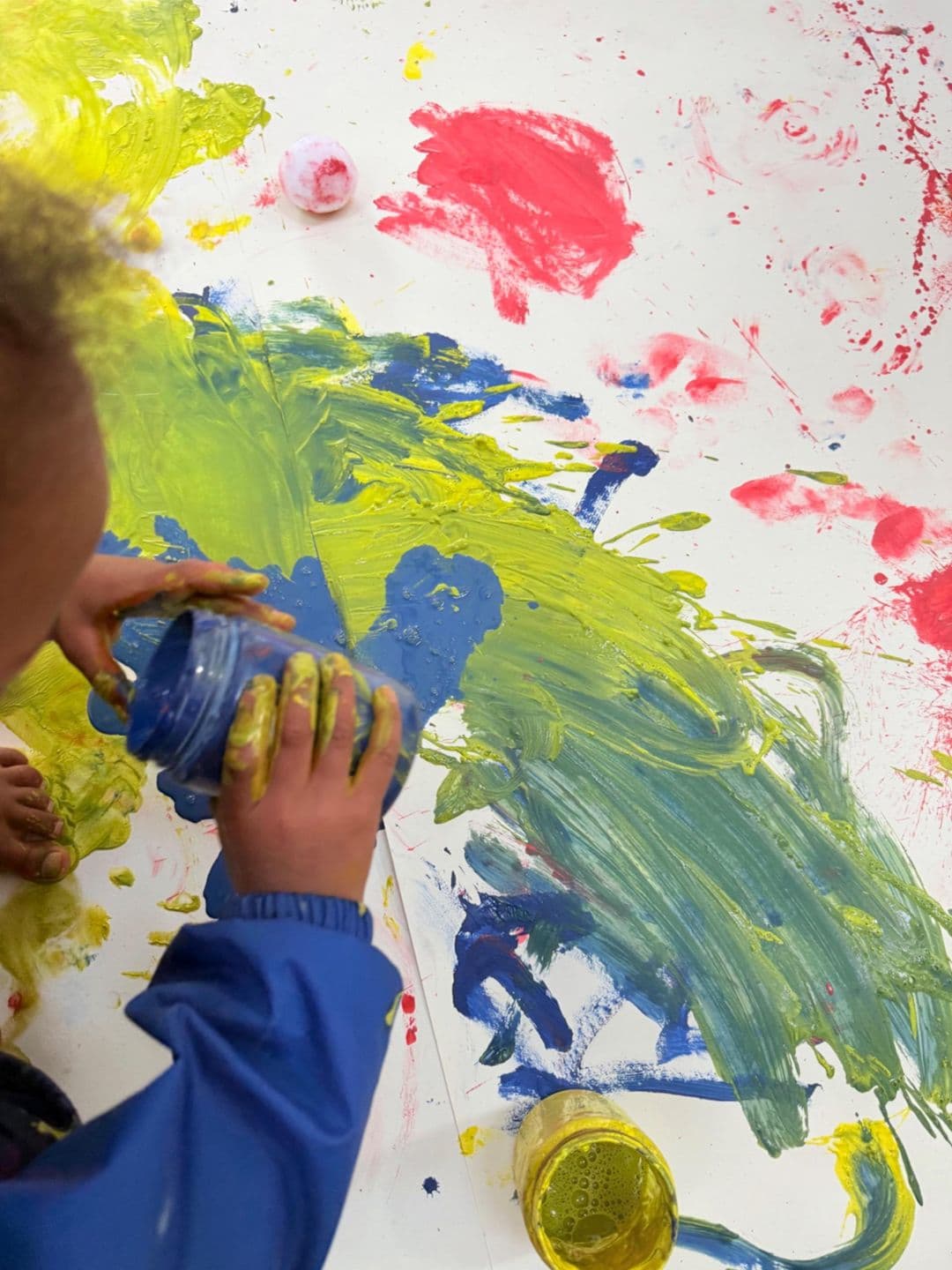 Little Hands, Big Learning: Why Early Years Thrive Beyond Screens