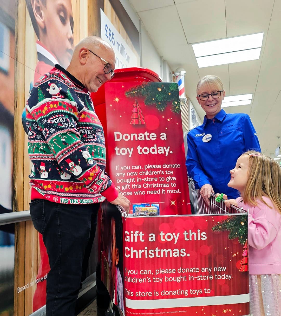 Tesco and Salvation Army Join Forces for Consett Christmas Toy Appeal