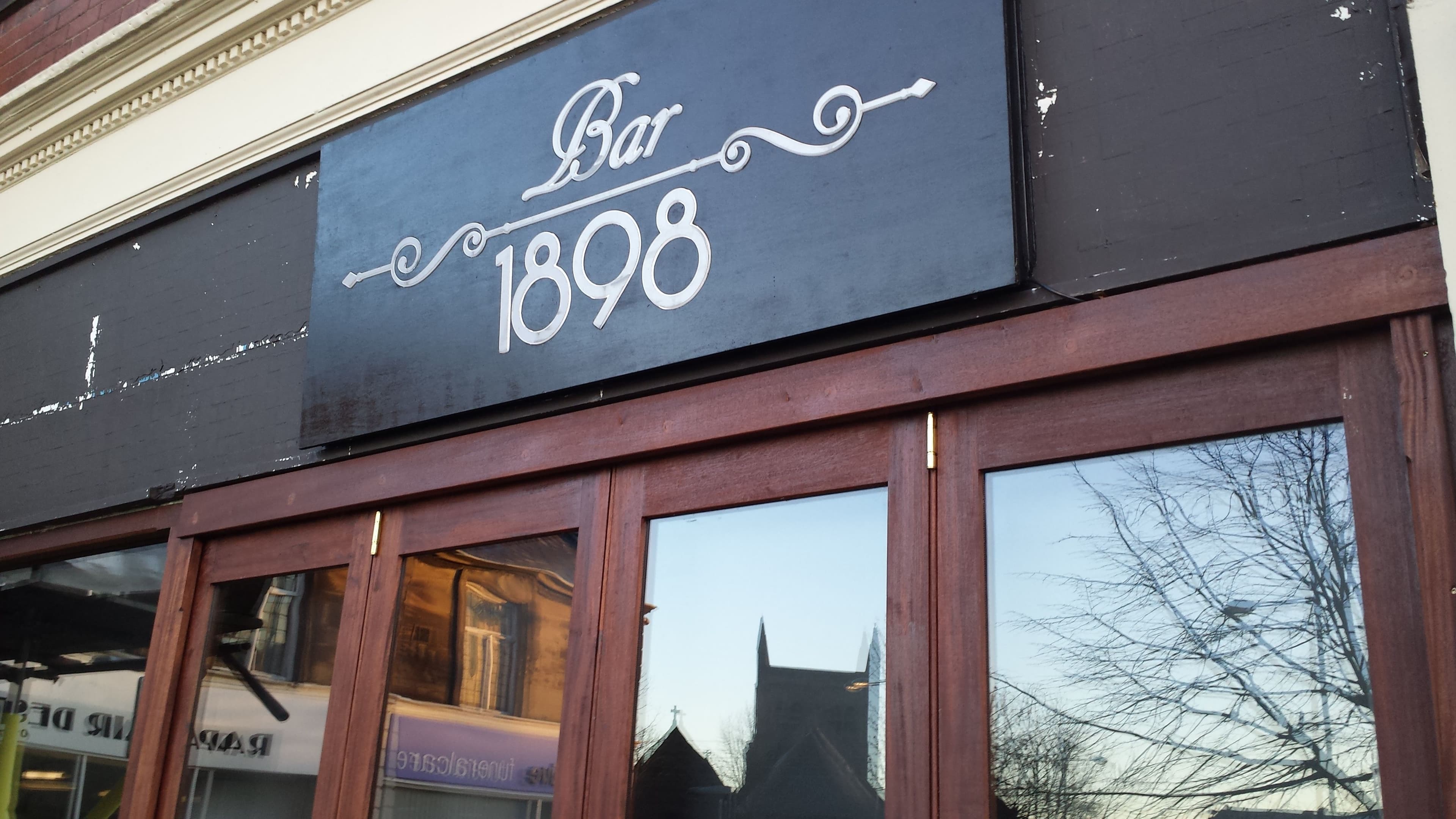 Bar 1898 Opens in Consett