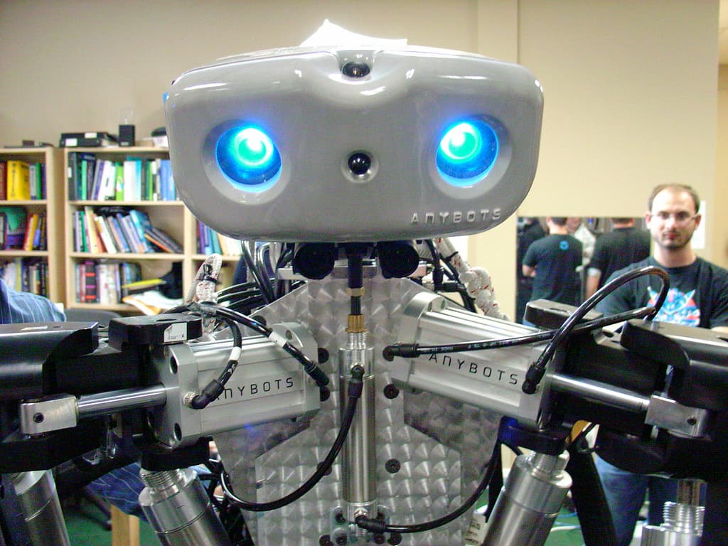 Stanley Schoolkids Building Robots