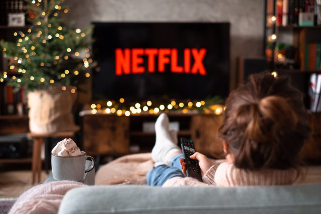 Three Netflix Christmas Rom-Coms to Ring In the Festive Season