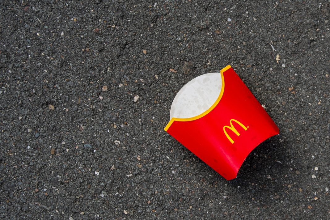 red, empty, fastfood, and mcdonald's by Lucas van Oort (@switch_dtp_fotografie)