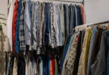 How buying second-hand reduces fashion waste How buying second-hand reduces fashion waste